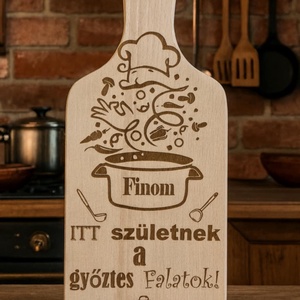 Gravírozott vágódeszka és fakanál � különleges ajándék bármilyen alkalomra! - otthon & életmód - konyhafelszerelés, tálalás - sütés, főzés - vágódeszka - Meska.hu