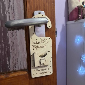 Fa fogtartó, Otthon & Életmód, Babaszoba, gyerekszoba, Babaszoba dekoráció, Gravírozás, pirográfia, MESKA