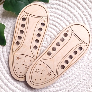 Fejlesztő játék-Cipő � cipőkötés tanuló játék gyerekeknek - Meska.hu