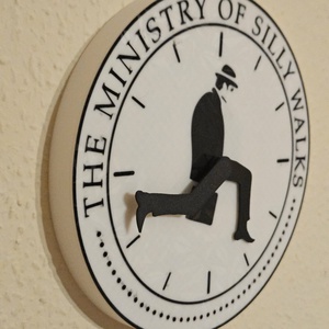 Monty Python óra - angol - otthon & életmód - dekoráció - fali és függő dekoráció - falióra & óra - Meska.hu