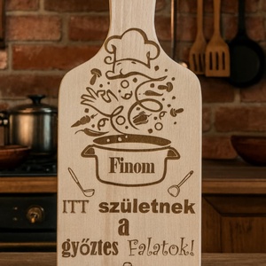 Gravírozott vágódeszka és fakanál  különleges ajándék bármilyen alkalomra! - otthon & életmód - konyhafelszerelés, tálalás - sütés, főzés - vágódeszka - Meska.hu
