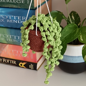 Horgolt lógós növény - zöld - otthon & életmód - dekoráció - fali és függő dekoráció - falra akasztható dekor - Meska.hu