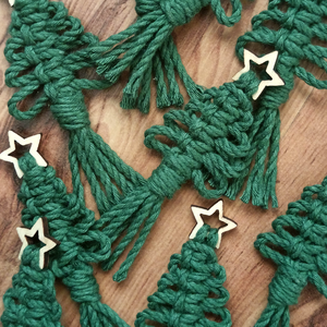 3 db mini karácsonyfa  - karácsony - karácsonyi ajándékozás - karácsonyi képeslap, üdvözlőlap, ajándékkísérő - Meska.hu