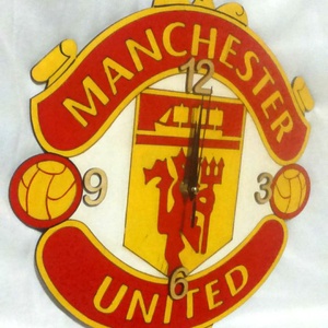 Manchester United falióra - otthon & életmód - dekoráció - fali és függő dekoráció - falióra & óra - Meska.hu