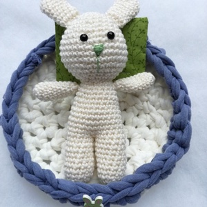 Nyuszi alszik - játék & sport - plüssállat & játékfigura - nyuszi - Meska.hu