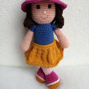 Horgolt baba, lány - játék & sport - plüssállat & játékfigura - más figura - Meska.hu