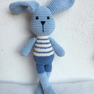 Nyuszi csíkos pólóban - játék & sport - plüssállat & játékfigura - nyuszi - Meska.hu