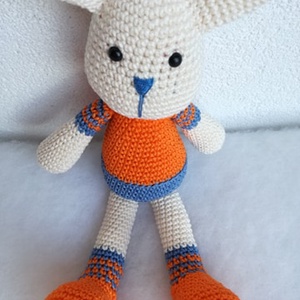 Nyuszi narancs-kék, Játék & Sport, Plüssállat & Játékfigura, Nyuszi, Horgolás, MESKA