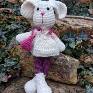 Nyuszi kabátkában, Játék & Sport, Plüssállat & Játékfigura, Nyuszi, Horgolás, MESKA