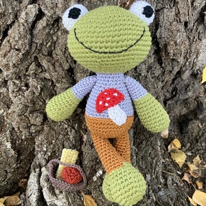 Béka gombászni indul - játék & sport - plüssállat & játékfigura - béka - Meska.hu