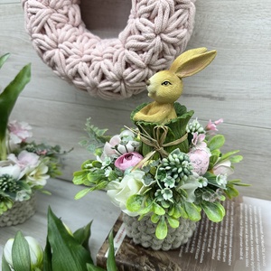 OkosDekor - Húsvéti nyuszis �Jázmin horgolt koszorú, S méret - otthon & életmód - dekoráció - asztal és polc dekoráció - asztaldísz - Meska.hu