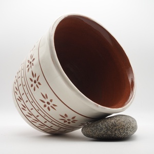 Egyedi virágmintás kézzel készült kerámia kaspó - otthon & életmód - dekoráció - dísztárgy - Meska.hu Egyedi virágmintás kézzel készült kerámia kaspó - otthon & életmód - dekoráció - dísztárgy - Meska.hu