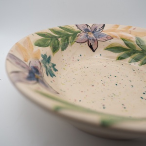 Kerámia mélytányér � lila virágmintával - otthon & életmód - konyhafelszerelés, tálalás - tálalás - tányér- és poháralátét - Meska.hu