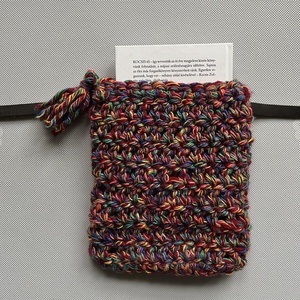 Egyedi vidám, színes, vastag horgolt táska - tablettok, Ebooktok, Kindle - Kisherceg design - Meska.hu