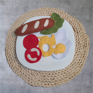 Filc reggeliző szett  - baba - mama - baba játékok - waldorf játékok - Meska.hu