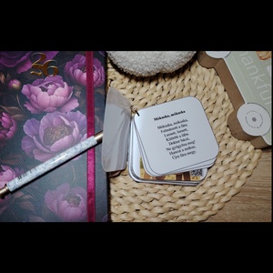 Hívóképes óvodai dalcsokor QR kóddal  - játék & sport - készségfejlesztő és logikai játék - oktató játékok - Meska.hu