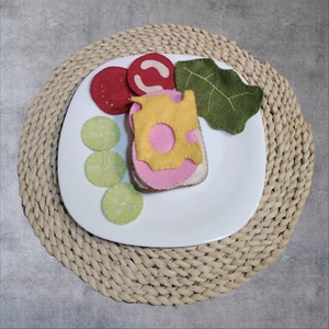 Filc reggeliző szett - játék & sport - gyerekkonyha - játék ételek - Meska.hu