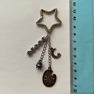 Feyre témájú kulcstartó - táska & tok - kulcstartó & táskadísz - kulcstartó - Meska.hu