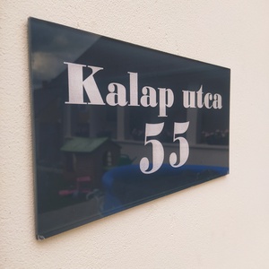 Antracit modern házszám tábla plexi - otthon & életmód - ház & kert - házszám - Meska.hu