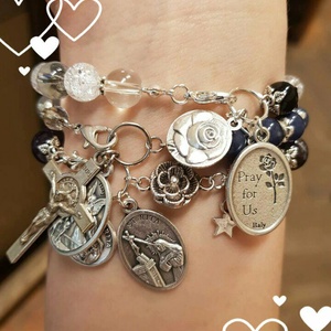 Szent Rita karkötők rendelésre - ékszer - karkötő - charm karkötő - Meska.hu