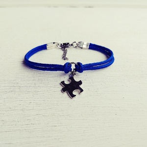 Autizmus karkötő - puzzle - ékszer - karkötő - karkötő medállal - Meska.hu