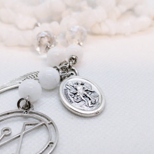 Mihály arkangyal amulett - fehér jáde - ékszer - nyaklánc - medálos nyaklánc - Meska.hu