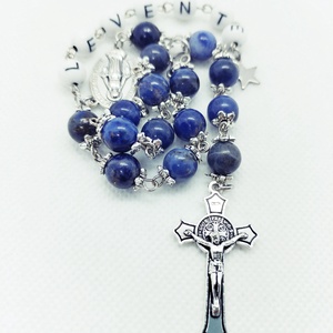 Kisfiú rózsafüzér - keresztelőre  - Meska.hu