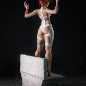 Leeloo - The Fifth Element - művészet - makett, modell - Meska.hu