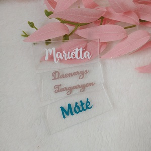 Plexi névtábla, ültetőtábla, ültetőkártya, vendégkártya - esküvő - dekoráció - tábla & jelzés - Meska.hu