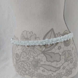 Gyöngyös menyasszonyi öv, applikáció - esküvő - kiegészítők - öv & pánt - Meska.hu