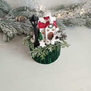 Kis méretű házikós karácsonyi dekoráció - karácsony - karácsonyi lakásdekoráció - karácsonyi lakásdíszek - Meska.hu