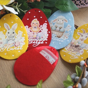 Névre szóló "hímes" tojás locsolkodóknak, pénzátadó, Ünnepi díszek, dekorációk, Húsvéti díszek és dekorációk, Húsvéti pénzátadó, , Filc, szatén és merevítő anyag felhasználásával készültek mintás tojáskák, amiknek a hátoldalán zse..., MESKA