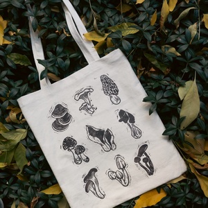 Vászontáska - gombás mintával, Táska & Tok, Bevásárlás & Shopper táska, Shopper, textiltáska, szatyor, Varrás, Fotó, grafika, rajz, illusztráció, MESKA