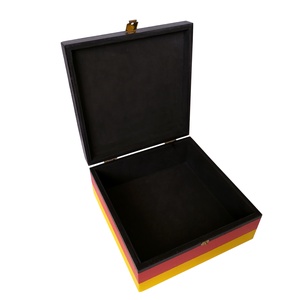 Festett fadoboz Trabant - Das Auto - otthon & életmód - tárolás & rendszerezés - doboz - Meska.hu