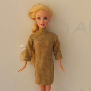 Barbie baba arany ruha, Játék & Sport, Baba & babaház, Barbie ruhák, Baba-és bábkészítés, Varrás, Meska