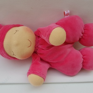 Plüss bébi baba - pink, Játék & Sport, Baba & babaház, Baba, Baba-és bábkészítés, Varrás, MESKA