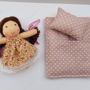 Apró Waldorf baba hálózsákkal - barna - Meska.hu