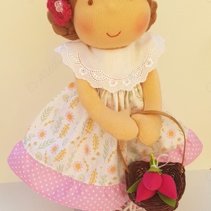 Tavaszi, tulipános Waldorf baba  - Meska.hu