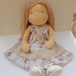 Waldorf baba - zöld kardigános - játék & sport - baba & babaház - öltöztethető baba - Meska.hu