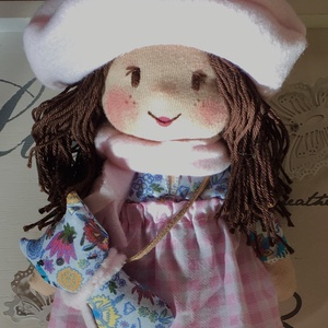 Kislány cicájával - Meska.hu