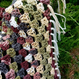 Tavasz, horgolt kendő - ruha & divat - sál, sapka, kendő - kendő - Meska.hu