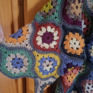 Joy horgolt pulóver - ruha & divat - női ruha - pulóver - Meska.hu