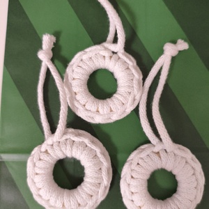 Horgolt karácsonyfa dísz , Karácsony, Karácsonyi lakásdekoráció, Karácsonyfadíszek, Horgolás, MESKA