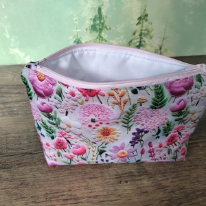 Neszeszer , Táska & Tok, Neszesszer, Varrás, MESKA