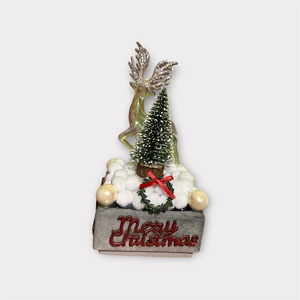 Karácsonyi dekor  rénszarvassal, hóhatású alapzattal és Merry Christmas felirattal - karácsony - adventi díszek - adventi asztaldísz - Meska.hu