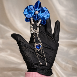 Silky Ocean Orchid bross, Ékszer, Kitűző és Bross, Ékszerkészítés, Fémmegmunkálás, Silky Ocean Orchid bross
Egyedi tervezés

A Silky Ocean Orchid egy különleges, egyedi tervezésű kit..., MESKA