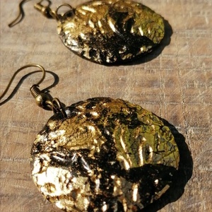 Fekete-Arany fülbevaló - ékszer - fülbevaló - lógós kerek fülbevaló - Meska.hu