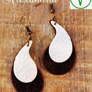 Bőrhatású fülbevaló - ékszer - fülbevaló - lógó csepp fülbevaló - Meska.hu