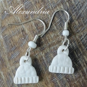 Sapkás fülbevaló  - ékszer - fülbevaló - lógó fülbevaló - Meska.hu