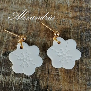 Fehér-arany fülbevaló, Ékszer, Fülbevaló, Lógós kerek fülbevaló, Ékszerkészítés, Gyurma, MESKA